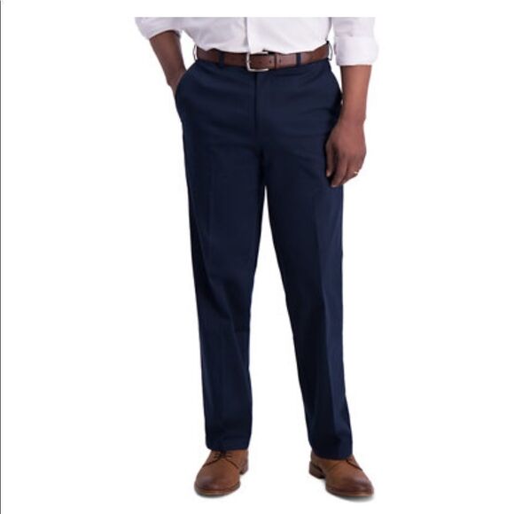 Dockers 38 x 29 Classic Fit Signature Wrinkle Free Khaki Pants in Navy - Picture 1 of 15
